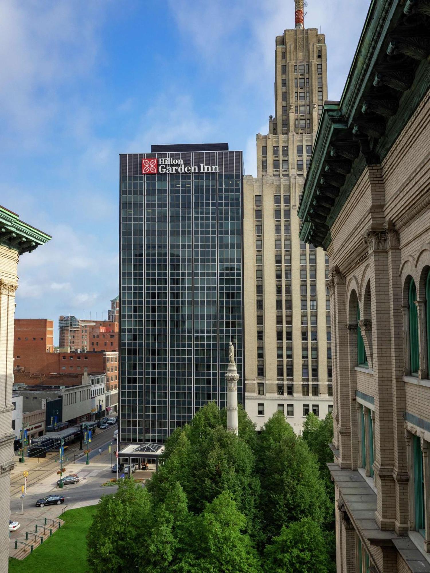 The Hilton Garden Inn Buffalo-Downtown Exterior photo